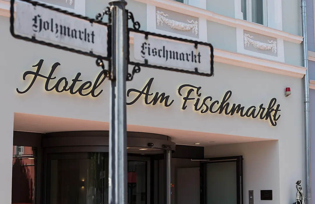 Hotel am Fischmarkt-1